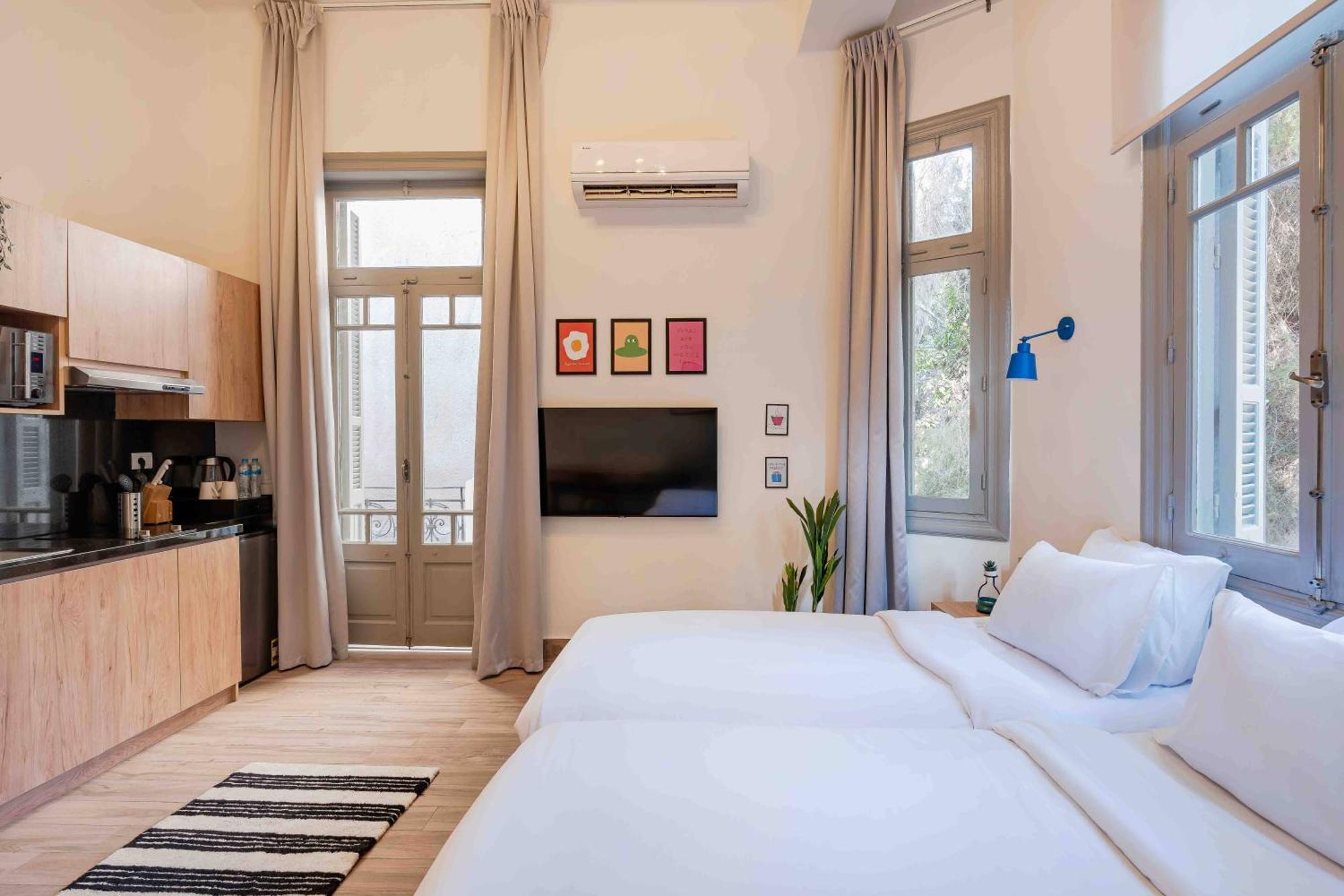 Brassbell L Zamalek L Daoud Studios Каир Экстерьер фото